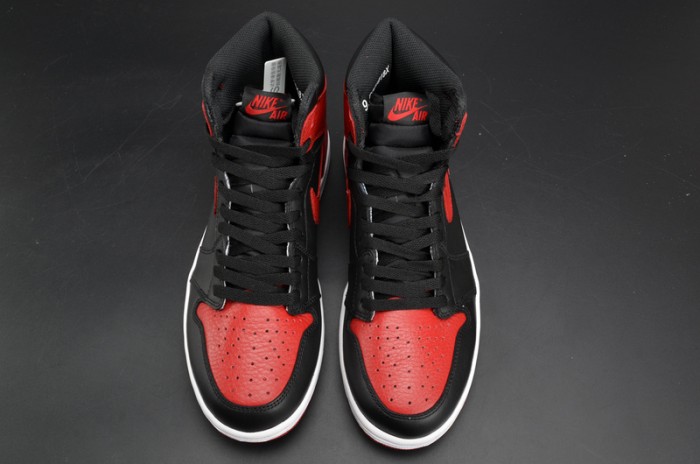 Air Jordan 1 Retro High OG “Banned” red mens  555088-001