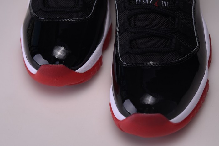 Air Jordan 11 Bred 2019 378037-061