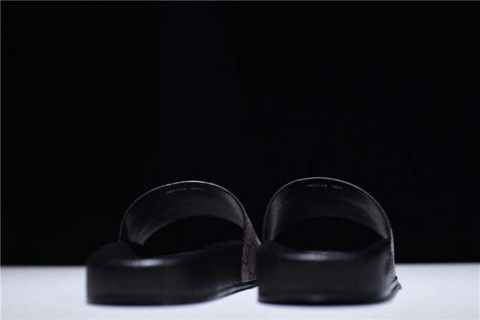 GC Leather SLIDE SANDAL with PLAID