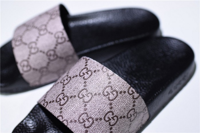 GC Leather SLIDE SANDAL with PLAID