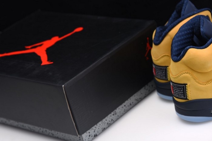 Jordan 5 Retro Michigan (2019) - CQ9541-704